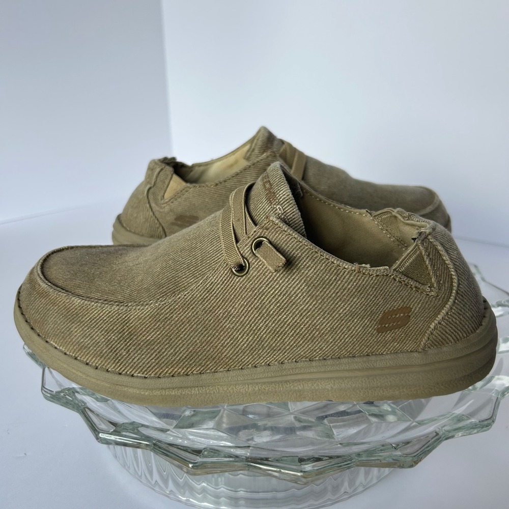 Skechers Relaxed Fit Corduroy Loafers Slip On Shoes Casual Comfort Size US 5